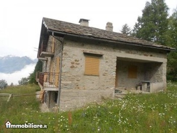 Click here for full details of this property for sale in Val Argentina, Italy.
